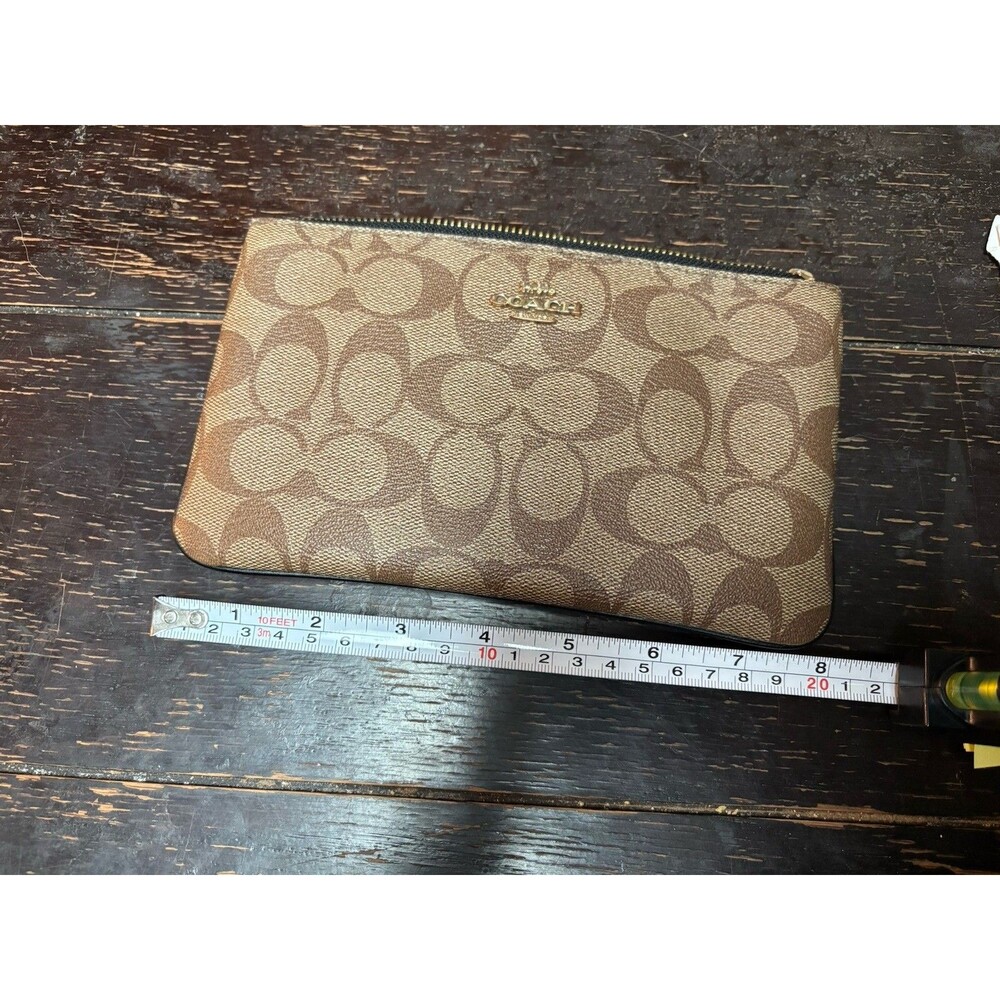 coach wristlet wallet